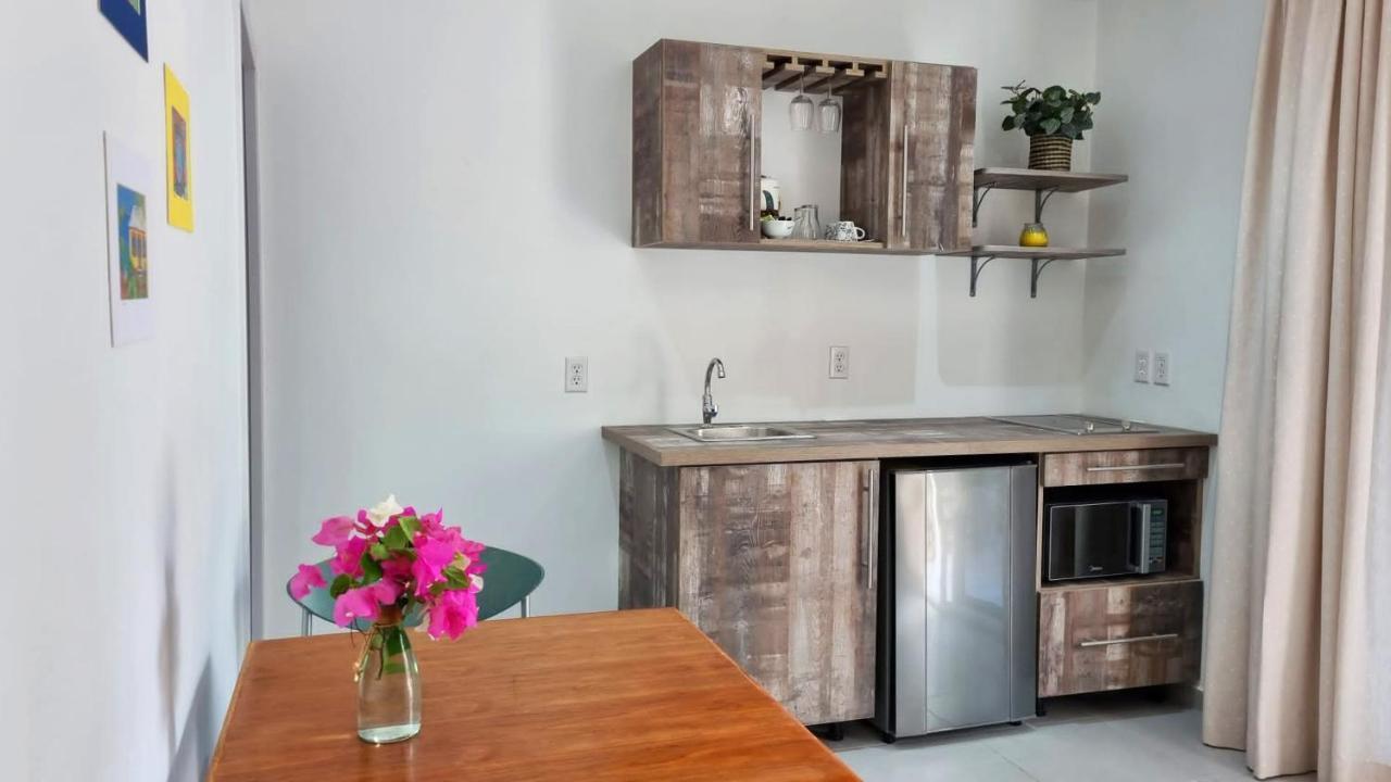 Hibiscus Beach House Jan Thiel ภายนอก รูปภาพ